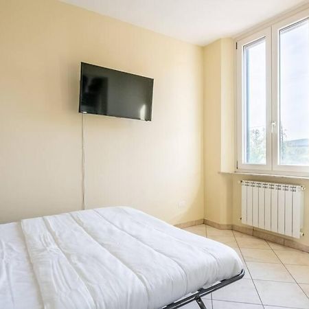 -Villa Emily- Parking, Garden & Wi-Fi Pisa Exterior photo